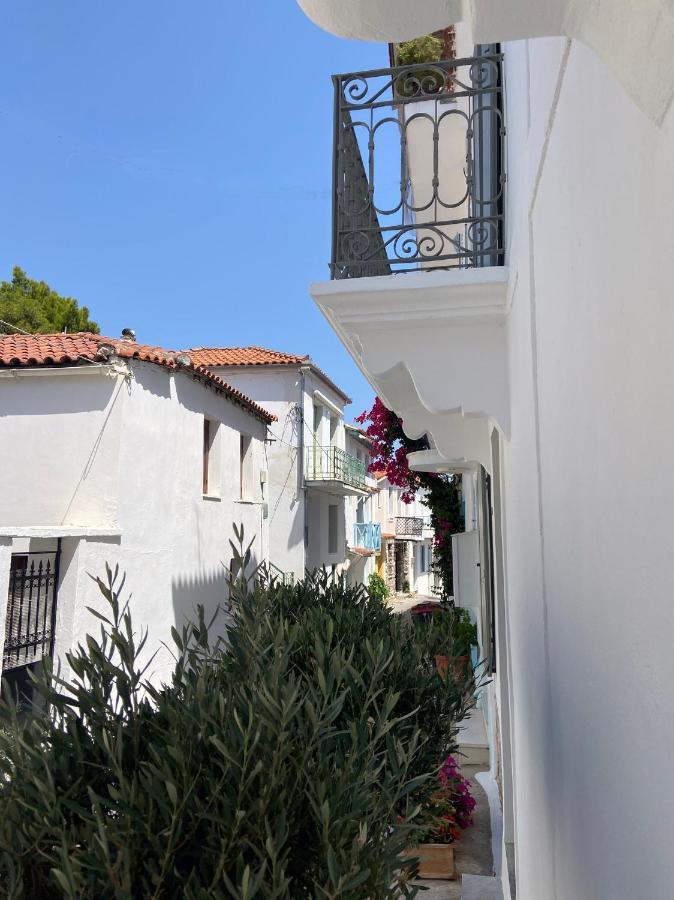 Raphael Living-venetia * Skiathos Town